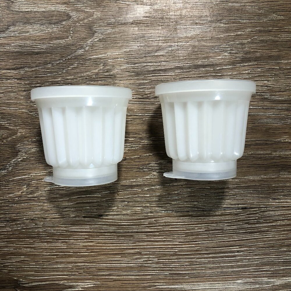 Two Tupperware White Jel-ettes (six pieces) Vintage 297-29 297-34 Jello MCM